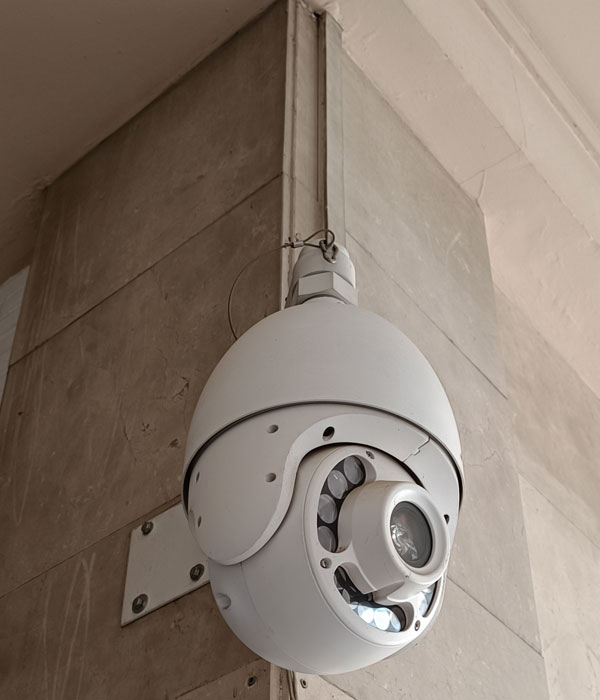 Cámara Sistema Videovigilancia CCTV Sevilla