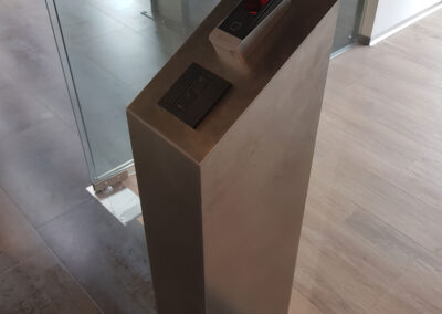 Control de Acceso con Huella Oficinas Savener Sevilla
