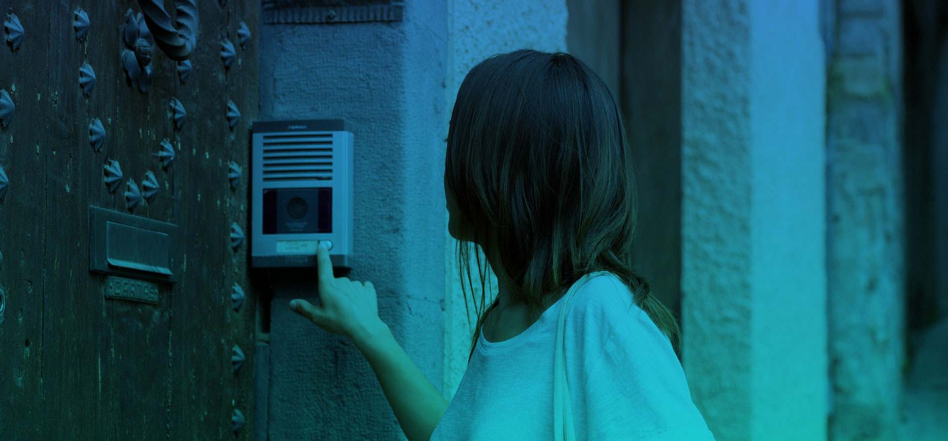 Porteros y Videoporteros en Sevilla. Instalación y mantenimiento.