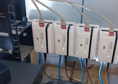 Instalación de Puntos de Acceso WIFI para VIVAGYM – GrupoOpen